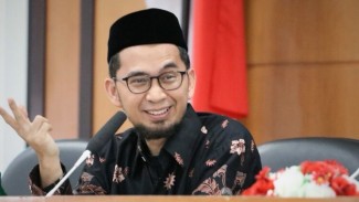Ustaz Adi Hidayat Serukan Penghentian Polemik Nasab, Ajak Diskusi Ilmiah