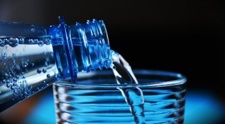Hati-Hati, Begini Akibat Jarang Minum Air Putih