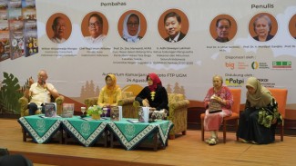UGM Keren, 3 Guru Besar  Terbitkan 12 Seri Buku Kuliner Indonesia.