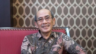 Duka Menyelimuti Dunia Ekonomi: Faisal Basri, Sang Visioner Pembangunan, Berpulang di Usia 65 Tahun