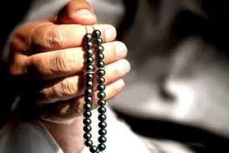 Tiga Adab Dzikir Kepada Allah yang Harus Diperhatikan