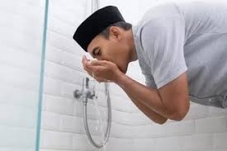 Selain Berwudlu, Empat Tips Ini Bikin Tak Gampang Emosi