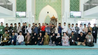 Masjid Baitul Makmur Cikarang Dikunjungi 10 Pesantren Ternama, Program Eco Masjid Jadi Perhatian