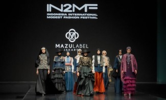 Pesona Diversity in Style ala Mazu Label, Paduan Tenun Pahikung dan Denim yang Edgy
