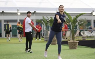 Digosipkan Pacaran, Carlos Alcaraz dan Emma Raducanu Dikomentari  Akan Jadi Pasangan Yang Serasi