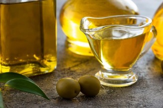 Jangan Minum Minyak Zaitun Langsung, Ini Cara Tepat untuk Mendapatkan Manfaat Kesehatan