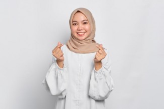 Selain Bernilai Sedekah, Tersenyum Juga Berkhasiat sebagai Obat Anti Stres