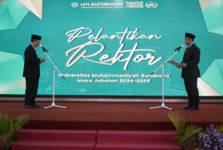 Hadiri Pelantikan Mundakir Sebagai Rektor UM Surabaya, Haedar: Bikin Civitas Akademika Tak Bisa Tidur