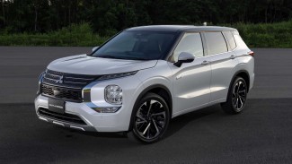 BOCORAN! Interior Mitsubishi Outlander 2025 Tampil Mewah dengan Audio Yamaha