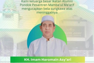 Innalillahi, Pengasuh Pondok Mambaul Maarif Denanyar Jombang KH Imam Haramain Wafat