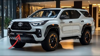 Tampilan Baru Toyota Fortuner Yang Super Gagah Akan Diluncurkan  Januari, Konsumen Perlu Sabar