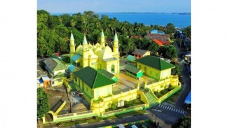 Potensi Wisata Pulau Penyengat Kuat  dengan Wisata Religi dan Sejarah