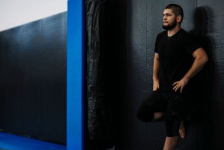 Legenda UFC Khabib Nurmagomedov Diusir dari Maskapai Penerbangan AS Gegara Kursi