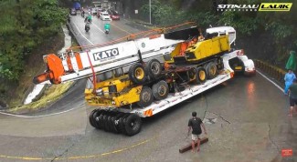 Pengendara Motor Wajib Waspada, Ini 6 Tanjakan Paling Ekstrem di Indonesia