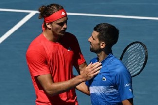 Djokovic Bikin Jutaan Penonton Kecewa, Mundur Setelah Kalah di Set Pertama karena Cedera Lawan Zherev