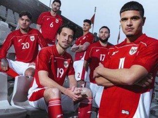 Jersey Timnas Terbaru ada Edisi Longsleeve, Netizen Indonesia Gagal Fokus
