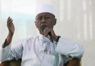 Noer Muhammad Iskandar, Kiai Desa yang Sukses Berdakwah di Kota