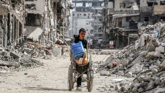 Potret Pilu Gaza: Warga Berjalan 16 KM demi Setetes Air Bersih