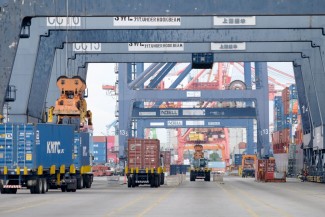 Neraca Perdagangan RI Surplus 4 Tahun Berturut-turut, Ekspor 2024 Tembus US$264 Miliar