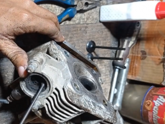 Kompresi Motor Matic Bocor Bisa Jadi Ciri-ciri Motor Matic Harus Skir Klep