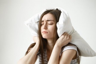 Dokter Jelaskan Penyebab Pusing setelah Tidur Malam