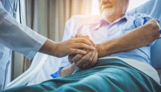 8 Tanda Gejala Awal Penyakit Parkinson yang Perlu Diketahui