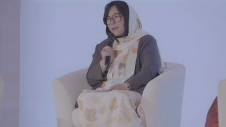 Kolom Hikmah Petunjuk-Nya: Kisah Haru di Tanah Suci, Wartawan Senior Susi Ivvaty Ungkap Pengalaman Spiritual Mendampingi Nenek Ibadah Haji