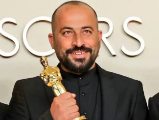 Kondisi Sutradara Palestina Hamdan Ballal Usai Bebas dari Sekapan Israel: Wajah Memar dan Baju Penuh Darah