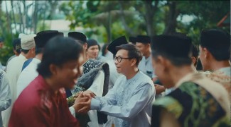 Kolom Hikmah Petunjuk-Nya: Mari Kita Buka Hati, Di Hari yang Fitri, Saling Bermaafan Menuju Kemenangan