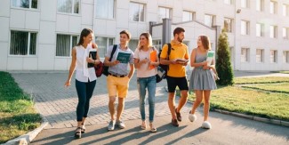 Mahasiswa Generasi Z di Manchester Akan Belajar Soft Skill seperti Empati dan Manajemen Waktu