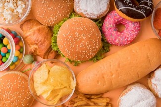 Makan dan Minuman Berkadar Gula Tinggi Tingkatkan Risiko Diabetes