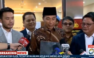 Logo UGM di Map Memudar, Penampakan Ijazah Jokowi Kembali Bikin Heboh