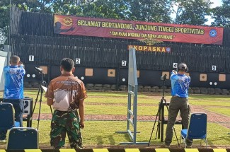 Cari Petembak Profesional, Puskopaska TNI AL Gelar Kejuaraan Menembak Pistol