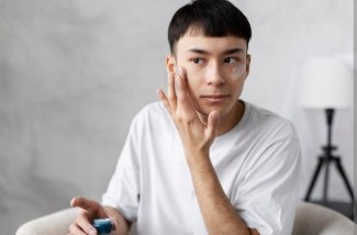 Tips Memilih Sunscreen Bagi Pria Agar Kulit Bersih dan Cerah