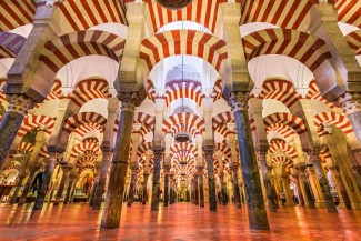 Ketika Islam Menjadi Guru Dunia: Jejak Islam di Balik Kebangkitan Barat