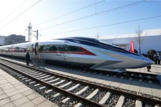 China Bikin Gebrakan Baru: Kembangkan Kereta Cepat Generasi Terbaru Dengan Kecepatan 450km/jam