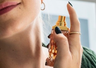 Tren Pelapisan Aroma Ciptakan Aroma Parfum yang Unik