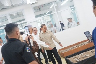 Kunjungi BRIN Cibinong, Menteri Kebudayaan Dorong Kolaborasi Penelitian Warisan Budaya Indonesia