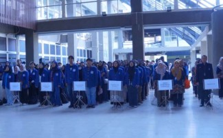 Tingkatkan Budaya Baca, ITS Berangkatkan KKN Tematik Literasi
