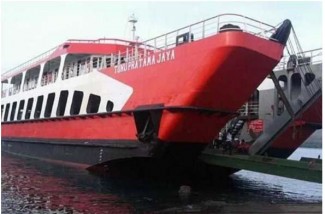 KMP Tunu Pratama Jaya Tenggelam di Selat Bali, Menhub Instruksikan Percepatan Pencarian dan Pertolongan