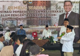 Rembug Warga di Ponpes Gedongan Cirebon, Cak Imin Target Kemiskinan Ekstrem Nol Persen di 2026