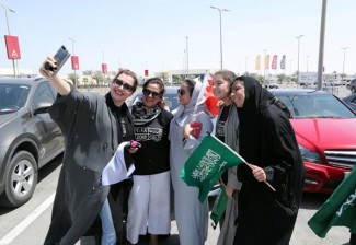 Perempuan Saudara Kandung Laki-Laki: Menafsir Ulang Karakteristik Wanita Muslimah