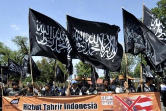 Benarkah Hitam Warna Resmi Bendera Islam?