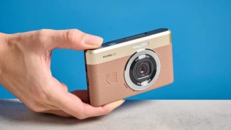 Kodak Pixpro Kamera Kompak Yang Simple dan Tidak Rumit, Punya Layar Selfie Yang Bisa Dibalik ke Atas