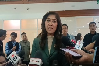 Menteri Komdigi Bantah Pemerintah Tutup Fitur Live TikTok