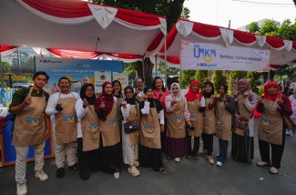 BCA Syariah Dorong UMKM Tumbuh di Festival Budaya Bali Mester 2025