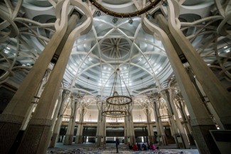 Masjid: Dari Tempat Sujud ke Pusat Peradaban
