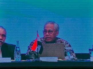 Prof. Amin Abdullah: Dunia Tak Butuh Slogan Damai, Tapi Pendidikan yang Mencetak Kedamaian