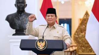 Prabowo Tegaskan 75% Sekolah Sudah Pakai Smartboard, Pendidikan RI Masuk Babak Baru