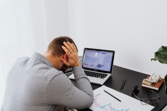 Cegah Burnout Akhir Tahun, Pakar Bagikan Tips Kelola Stres